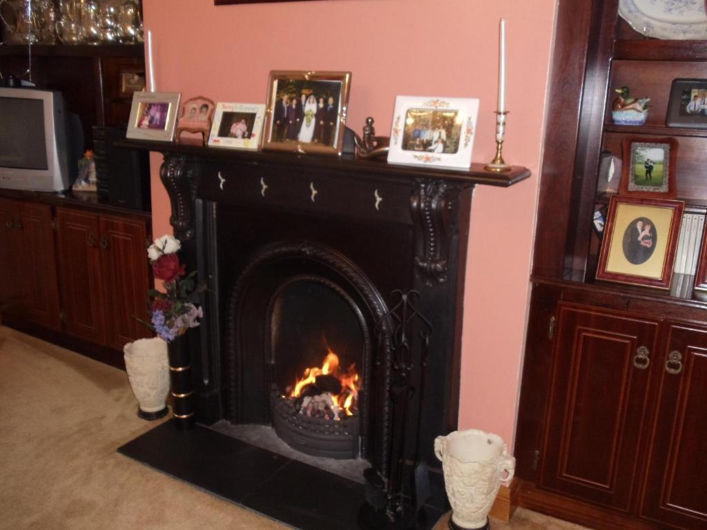 Bunratty Arms B&B 外观 照片