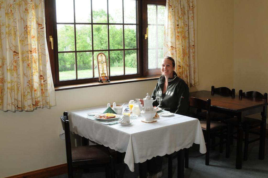 Bunratty Arms B&B 外观 照片
